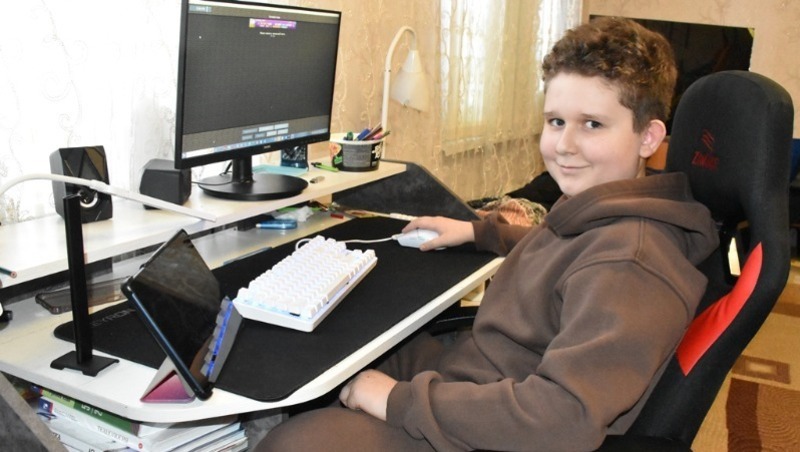 Власти Белгородской области наградят валуйского мальчика Митю Величко за спасение папы при обстреле